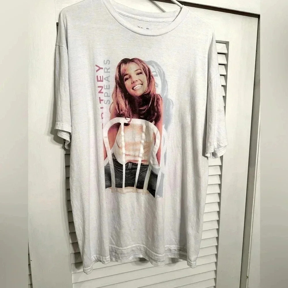 90’s vintage britney spears t-shirt size XL short sleeve white 100% cotton